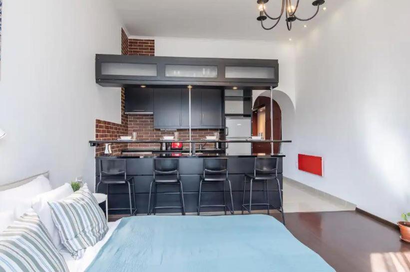 Buday Apartment Close To The Castle Будапеща Екстериор снимка